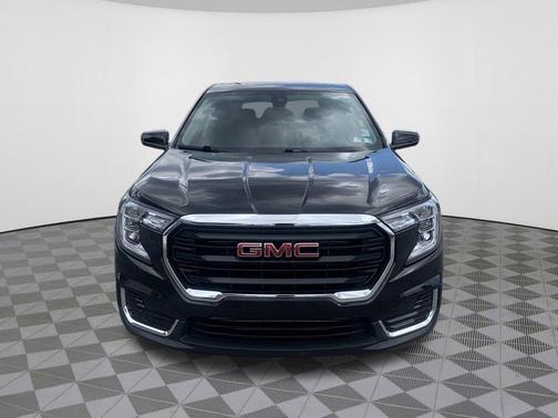 Ebony Twilight Metallic 2023 GMC Terrain SLE