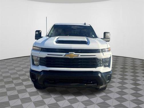 2026 Chevrolet Silverado 2500 Custom