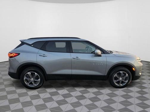 Sterling Gray Metallic 2026 Chevrolet Blazer LT