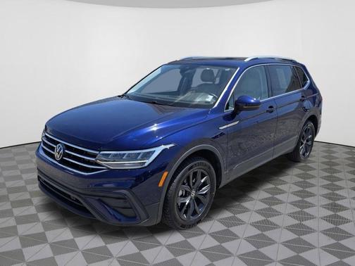 Atlantic Blue 2024 Volkswagen Tiguan 2.0T SE