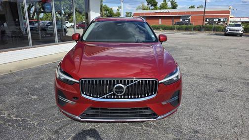 Fusion Red Metallic 2023 Volvo XC60 B5 Plus Bright Theme