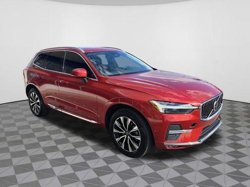 Fusion Red Metallic 2023 Volvo XC60 B5 Plus Bright Theme