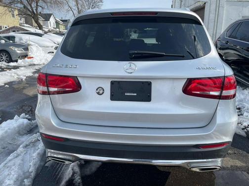2016 Mercedes-Benz GLC 300 4MATIC