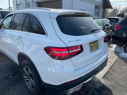 2019 Mercedes-Benz GLC 300 4MATIC