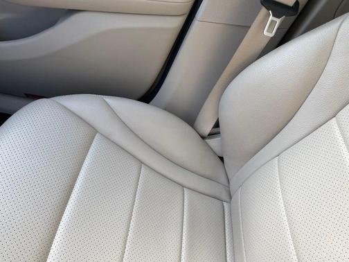 2019 Mercedes-Benz GLC 300 4MATIC