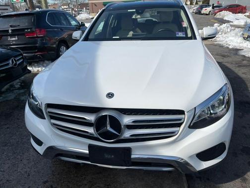 2019 Mercedes-Benz GLC 300 4MATIC