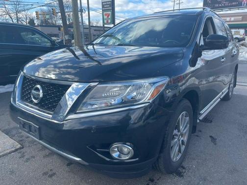 2015 Nissan Pathfinder SL