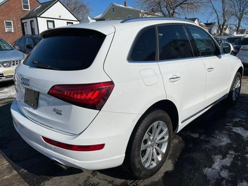 2015 Audi Q5 2.0T Premium Plus