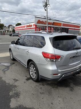 2013 Nissan Pathfinder SL