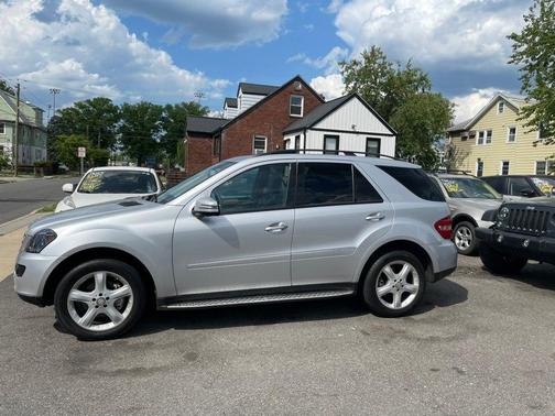 Iridium Silver Metallic 2008 Mercedes-Benz M-Class 4MATIC