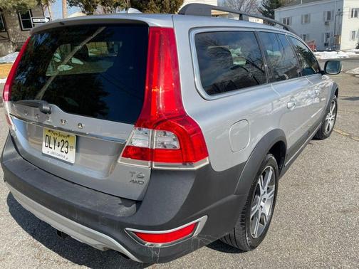 2015 Volvo XC70 T6