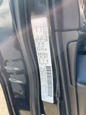 Brilliant Black Crystal Pearlcoat 2015 Jeep Grand Cherokee Laredo