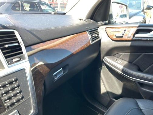 Iridium Silver Metallic 2013 Mercedes-Benz GL-Class 4MATIC