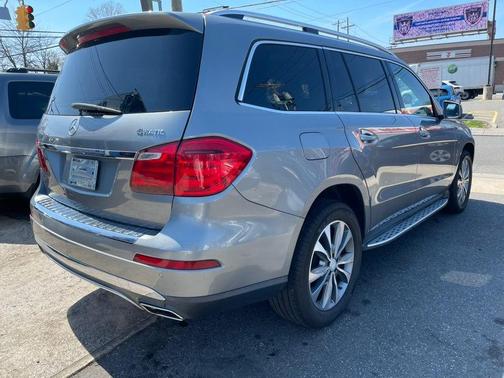 Iridium Silver Metallic 2013 Mercedes-Benz GL-Class 4MATIC