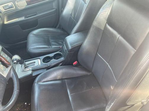 Black Clearcoat 2008 Lincoln MKZ Base