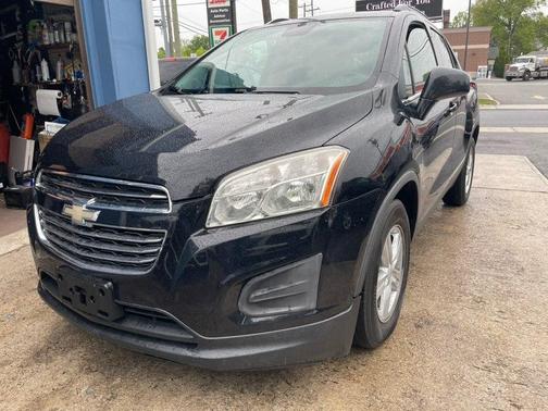 Black Granite Metallic 2016 Chevrolet Trax LT