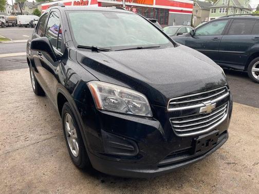 Black Granite Metallic 2016 Chevrolet Trax LT