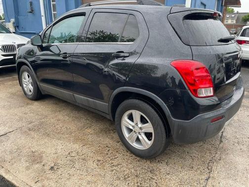 Black Granite Metallic 2016 Chevrolet Trax LT