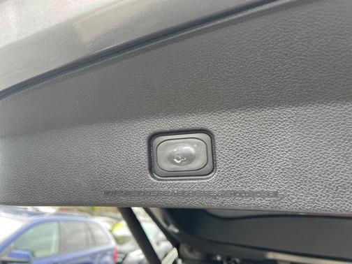 Magnetic Metallic 2017 Ford Explorer XLT
