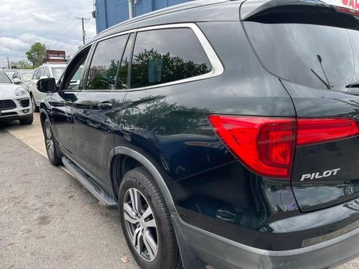 Black Forest Pearl 2016 Honda Pilot EX-L