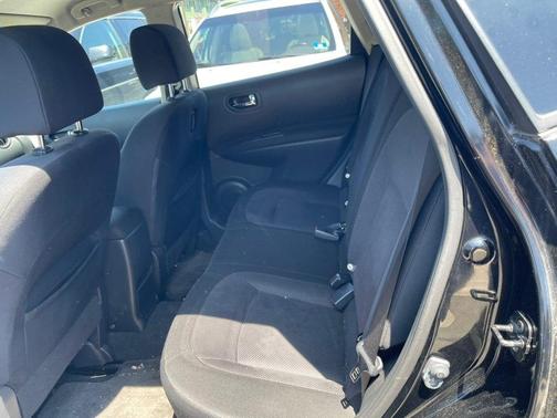 Super Black 2013 Nissan Rogue S