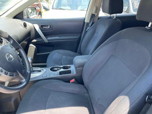 Super Black 2013 Nissan Rogue S