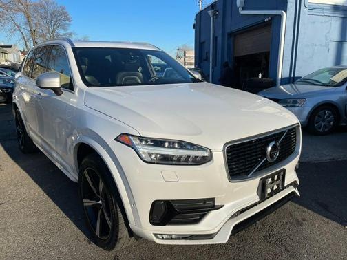 2016 Volvo XC90 T6 R-Design
