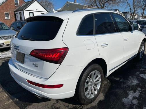 2015 Audi Q5 2.0T Premium Plus