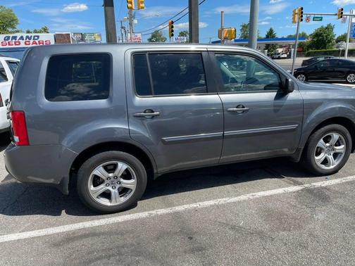 Alabaster Silver Metallic 2012 Honda Pilot EX-L