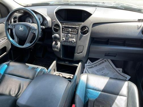 Alabaster Silver Metallic 2012 Honda Pilot EX-L