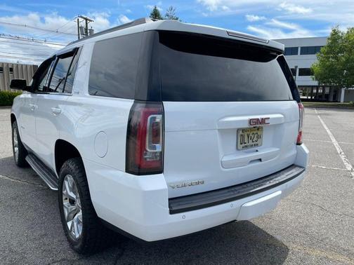 Summit White 2016 GMC Yukon SLE