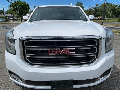Summit White 2016 GMC Yukon SLE