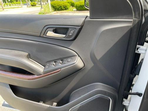Summit White 2016 GMC Yukon SLE