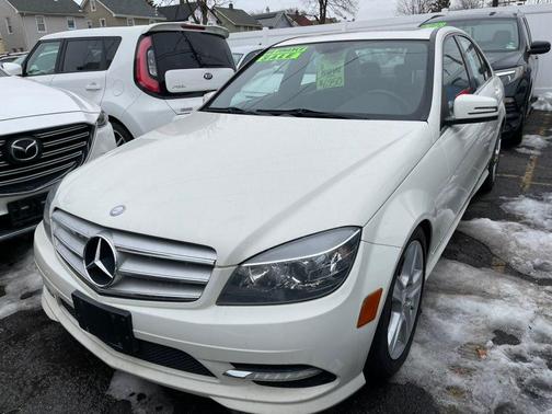 2011 Mercedes-Benz C-Class C 300 4MATIC Luxury