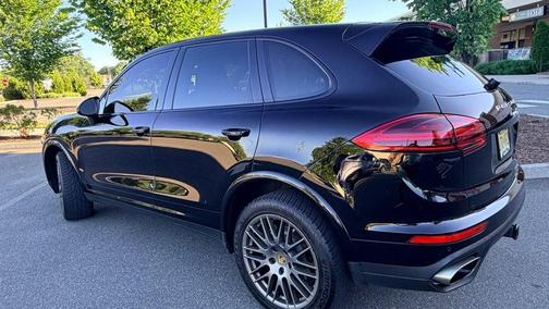 Black 2018 Porsche Cayenne Platinum Edition