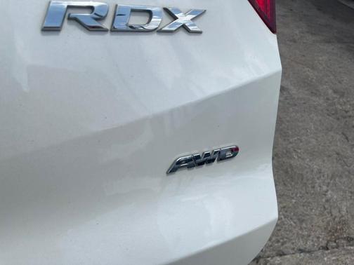 White Diamond Pearl 2014 Acura RDX Technology