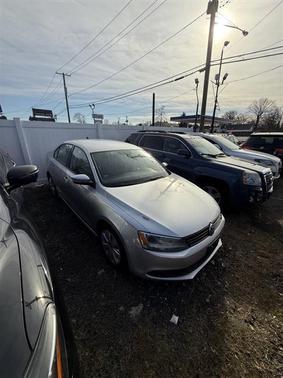 2014 Volkswagen Jetta Auto SE