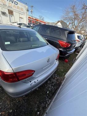 2014 Volkswagen Jetta Auto SE