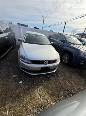 2014 Volkswagen Jetta Auto SE