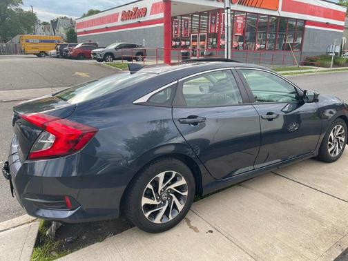 Modern Steel Metallic 2017 Honda Civic EX