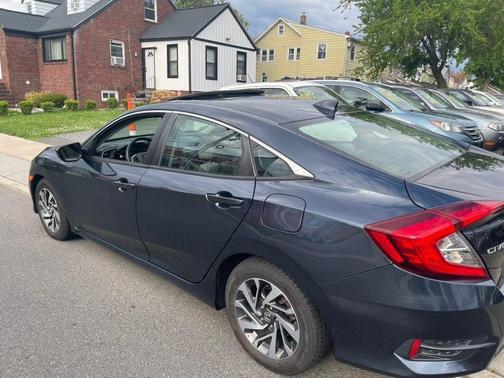 Modern Steel Metallic 2017 Honda Civic EX