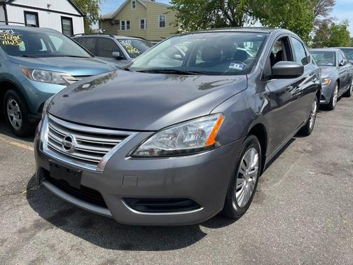 Gun Metallic 2015 Nissan Sentra SV