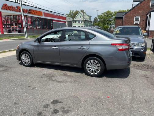 Gun Metallic 2015 Nissan Sentra SV