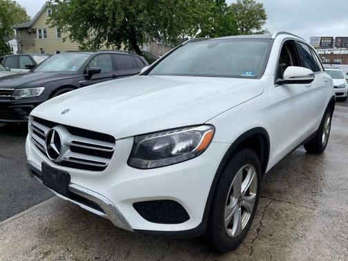 designo Diamond White Metallic 2018 Mercedes-Benz GLC 300 4MATIC