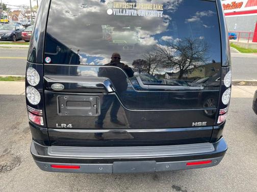 Barolo Black Metallic 2016 Land Rover LR4 Base