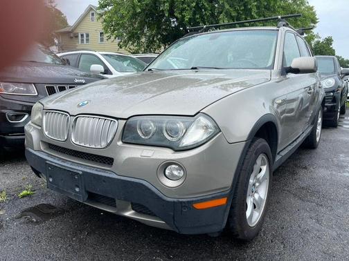 Gold 2007 BMW X3 3.0si
