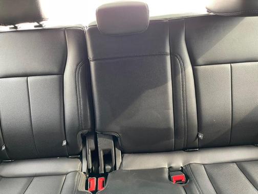 Magnetic Metallic 2019 Ford Expedition XLT