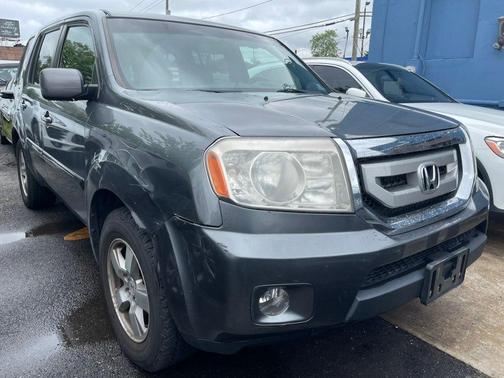 Alabaster Silver Metallic 2010 Honda Pilot EX-L