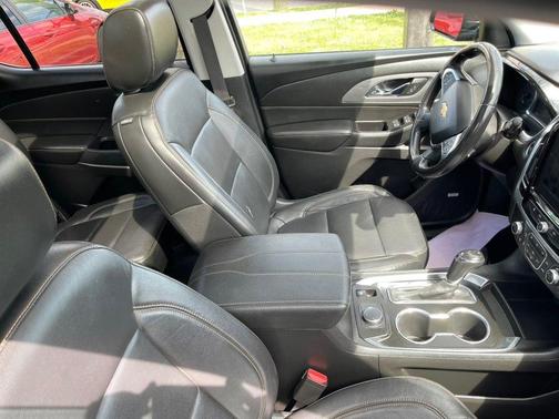 Black 2018 Chevrolet Tahoe LS
