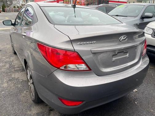 2017 Hyundai Accent Value Edition